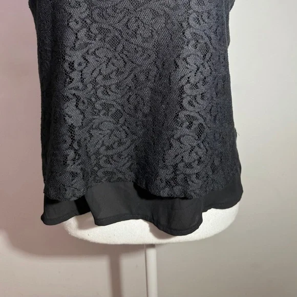 Abercrombie & Fitch Black Lace Overlay Tank – Size Small - Picture 4 of 7